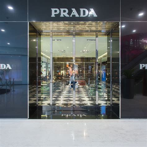 prada service center